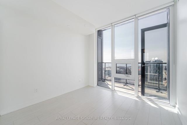 ph15 - 19 Western Battery Rd, Condo with 2 bedrooms, 2 bathrooms and 1 parking in Toronto ON | Image 2