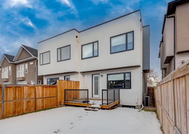 3319 1 Street Nw, Home with 4 bedrooms, 3 bathrooms and 2 parking in Calgary AB | Image 32