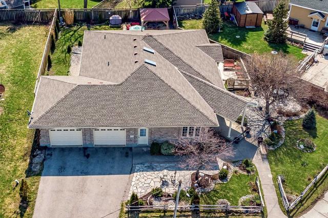 80 Gloucester Terr, House detached with 3 bedrooms, 4 bathrooms and 6 parking in Goderich ON | Image 33