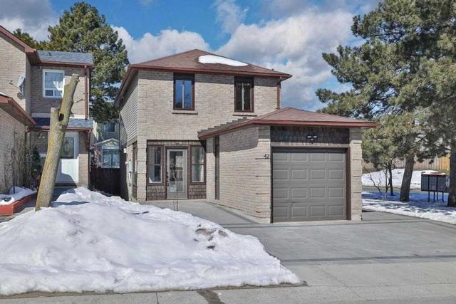 42 Frontier Ptwy, House detached with 3 bedrooms, 4 bathrooms and 4 parking in Toronto ON | Image 12