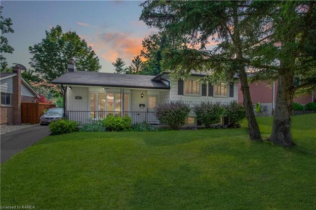 967 Hudson Drive, House detached with 3 bedrooms, 1 bathrooms and 3 parking in Kingston ON | Image 1