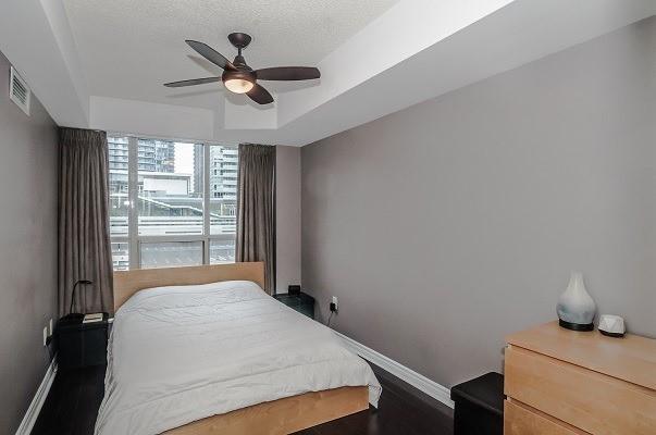 1127 - 250 Wellington St W, Condo with 1 bedrooms, 1 bathrooms and 1 parking in Toronto ON | Image 13