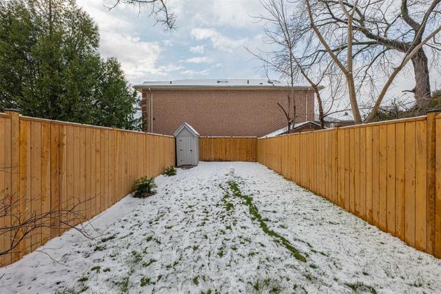1318 Woodbine Ave, House detached with 2 bedrooms, 2 bathrooms and 1 parking in Toronto ON | Image 27