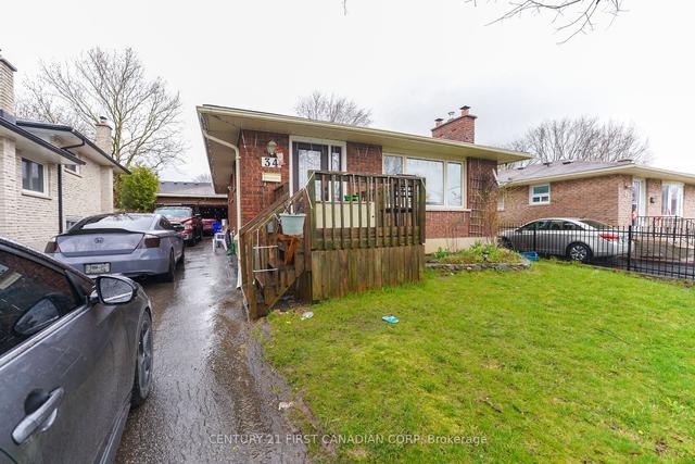 34 Ponderosa Cres, House detached with 2 bedrooms, 2 bathrooms and 4 parking in London ON | Image 1