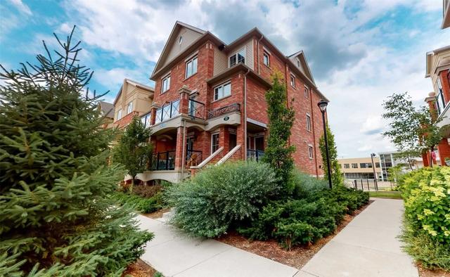 10 - 2484 Post Rd, Townhouse with 2 bedrooms, 2 bathrooms and 1 parking in Oakville ON | Image 12