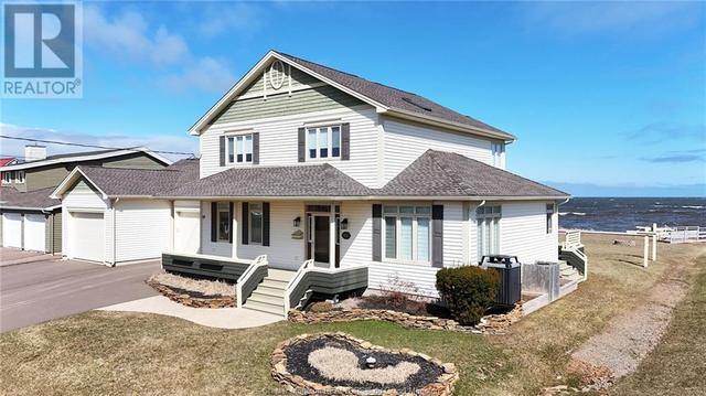 36 Sur L'ocean, House detached with 3 bedrooms, 2 bathrooms and null parking in Beaubassin East NB | Image 2