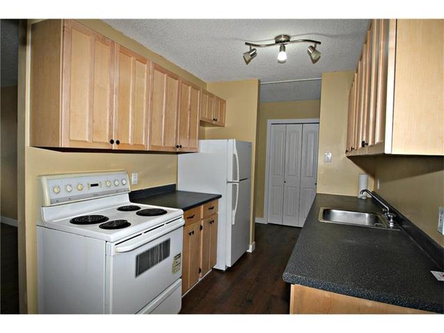 105 - 3420 50 Street Nw, Condo with 2 bedrooms, 1 bathrooms and 1 parking in Calgary AB | Image 9