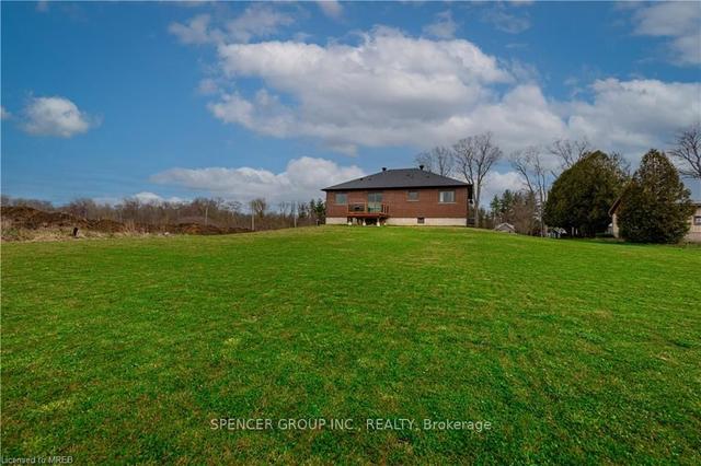 377 10 Concession Rd, House detached with 2 bedrooms, 3 bathrooms and 8 parking in Norfolk County ON | Image 13