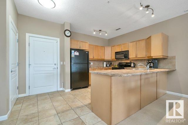 211 - 160 Magrath Rd Nw, Condo with 2 bedrooms, 2 bathrooms and 1 parking in Edmonton AB | Image 10