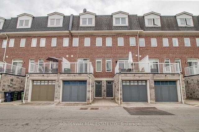 132a Finch Ave W, House attached with 3 bedrooms, 3 bathrooms and 2 parking in Toronto ON | Image 1