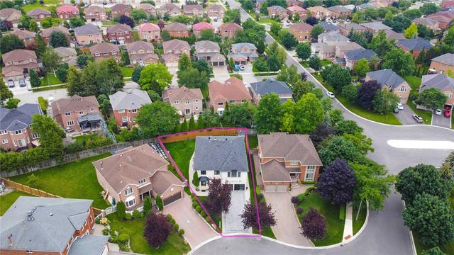 1084 Senlac Crt, House detached with 5 bedrooms, 7 bathrooms and 6 parking in Mississauga ON | Image 33