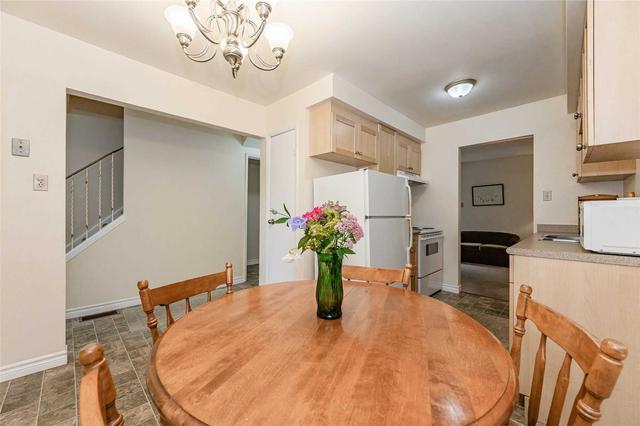 16 - 2 Worton Ave, Townhouse with 3 bedrooms, 2 bathrooms and 2 parking in Guelph ON | Image 29