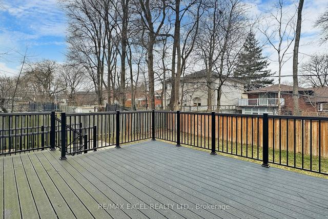 140 Caribou Rd, House detached with 5 bedrooms, 6 bathrooms and 6 parking in Toronto ON | Image 31