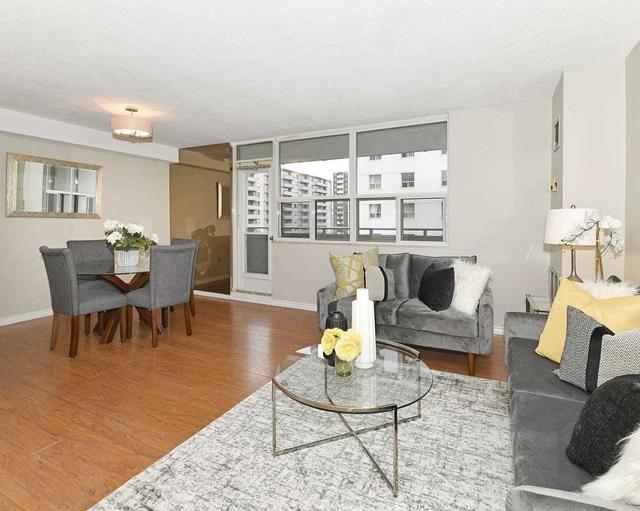 604 - 1135 Logan Ave, Condo with 2 bedrooms, 2 bathrooms and 1 parking in Toronto ON | Image 5
