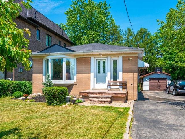 47 Rockport Cres, House detached with 3 bedrooms, 2 bathrooms and 5 parking in Richmond Hill ON | Image 1