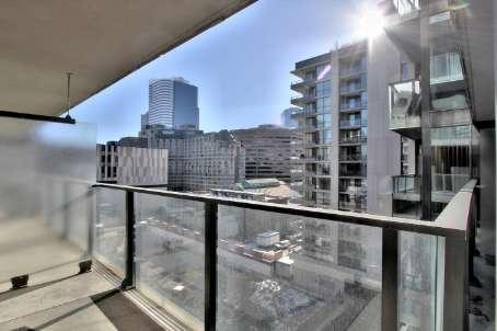 1036 - 111 Elizabeth St, Condo with 1 bedrooms, 1 bathrooms and 1 parking in Toronto ON | Image 9