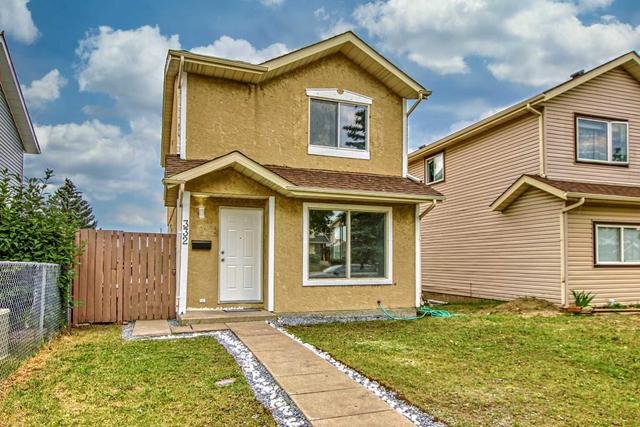 332 Falton Drive Ne, House detached with 3 bedrooms, 2 bathrooms and null parking in Calgary AB | Image 5