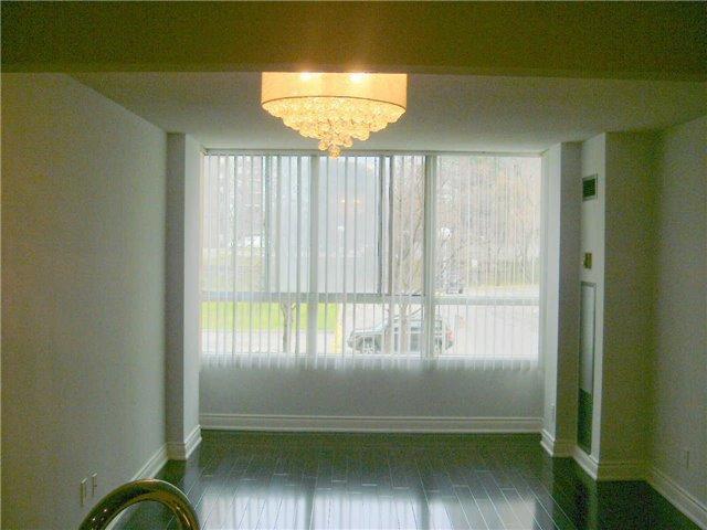 118 - 1485 Lakeshore Rd E, Condo with 1 bedrooms, 1 bathrooms and 1 parking in Mississauga ON | Image 9