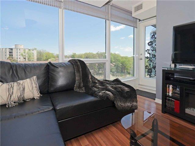 1001 - 18 Valley Woods Rd, Condo with 2 bedrooms, 1 bathrooms and 1 parking in Toronto ON | Image 10
