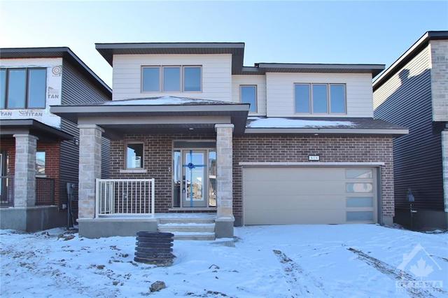 818 Crossgate Street, House detached with 4 bedrooms, 4 bathrooms and 6 parking in Ottawa ON | Image 2