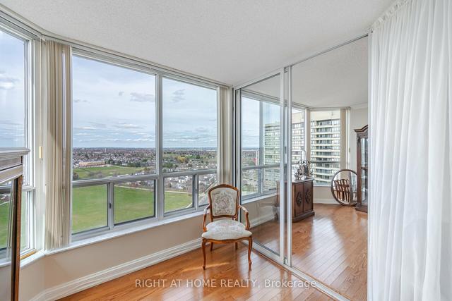 2101 - 24 Hanover Rd, Condo with 2 bedrooms, 2 bathrooms and 2 parking in Brampton ON | Image 39