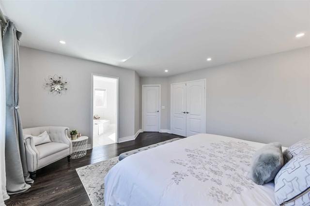 54 Walnut Grove Cres, House detached with 4 bedrooms, 5 bathrooms and 4 parking in Richmond Hill ON | Image 14