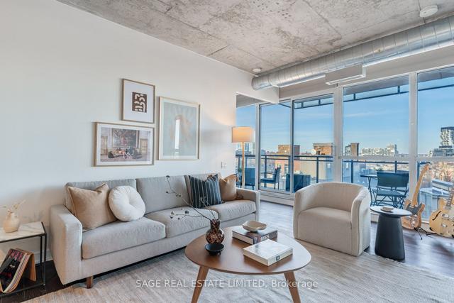805 - 318 King St E, Condo with 2 bedrooms, 2 bathrooms and 1 parking in Toronto ON | Image 4