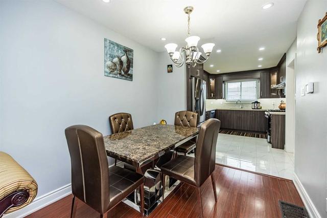 7302 Lancaster Ave, House semidetached with 4 bedrooms, 3 bathrooms and 6 parking in Mississauga ON | Image 4