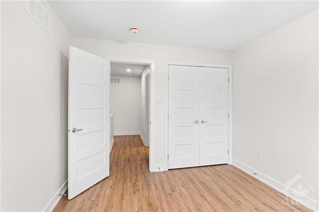 1 - 1694 Belcourt Boulevard, Condo with 4 bedrooms, 3 bathrooms and 3 parking in Ottawa ON | Image 20