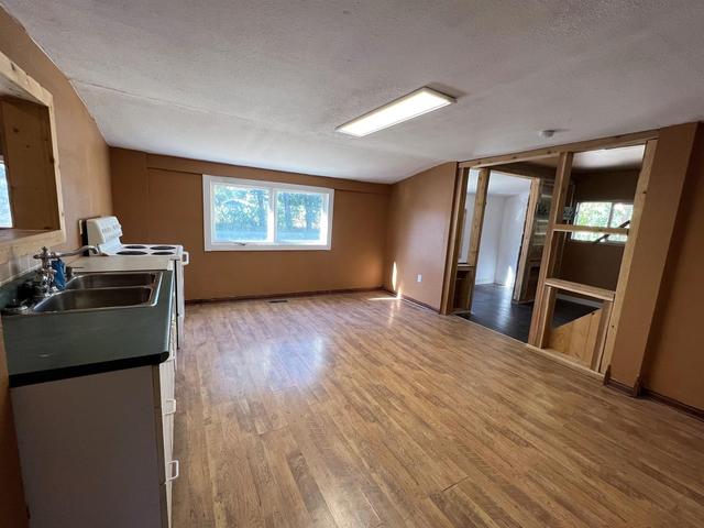 64 Pacific Avenue, House detached with 3 bedrooms, 1 bathrooms and 1 parking in Cypress County AB | Image 11