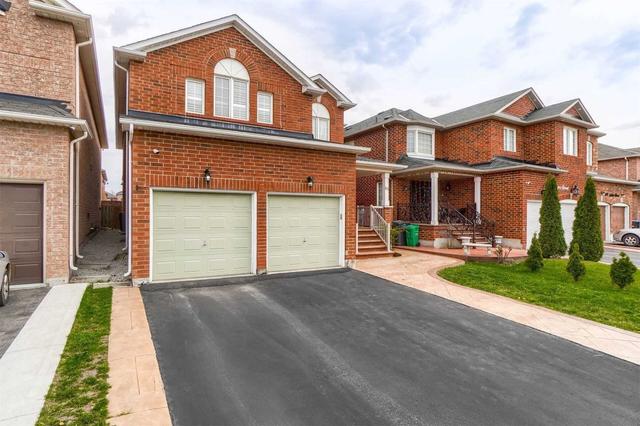 63 Capistro St, House detached with 4 bedrooms, 4 bathrooms and 6 parking in Brampton ON | Image 34