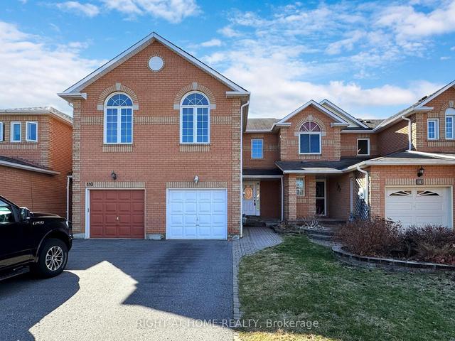 112 Creekwood Cres, House attached with 4 bedrooms, 4 bathrooms and 4 parking in Whitby ON | Image 1