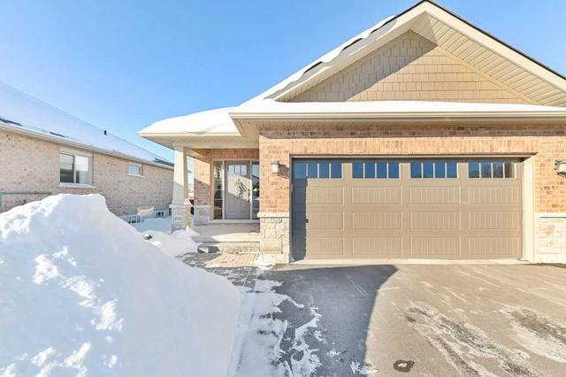 100 Spruce Gardens Crt, House attached with 2 bedrooms, 3 bathrooms and 6 parking in Belleville ON | Image 23