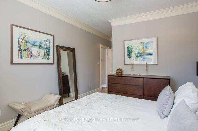35 Brinton Dr, Condo with 2 bedrooms, 3 bathrooms and 3 parking in Peterborough ON | Image 7
