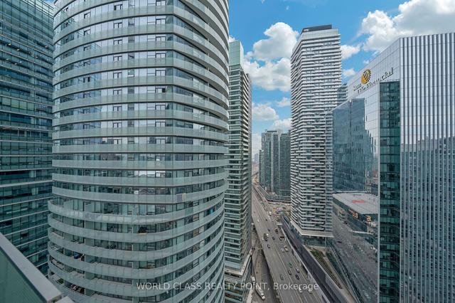 3201 - 12 York St, Condo with 1 bedrooms, 1 bathrooms and 0 parking in Toronto ON | Image 10