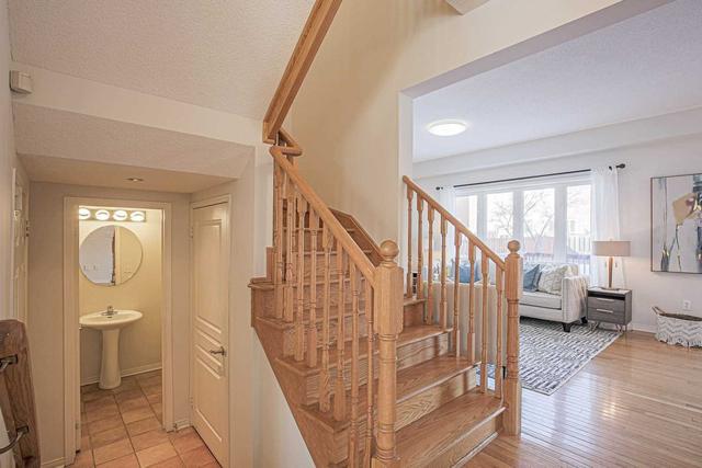 1810 Castlemore Ave, House detached with 3 bedrooms, 4 bathrooms and 2 parking in Markham ON | Image 8