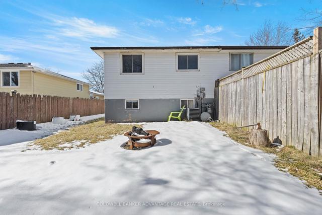 6880 Waters Ave, House semidetached with 3 bedrooms, 1 bathrooms and 2 parking in Niagara Falls ON | Image 19