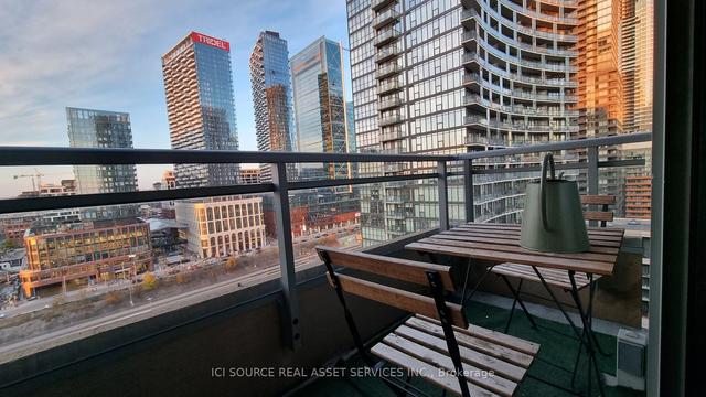 1803 - 10 Capreol Crt, Condo with 1 bedrooms, 1 bathrooms and 0 parking in Toronto ON | Image 14