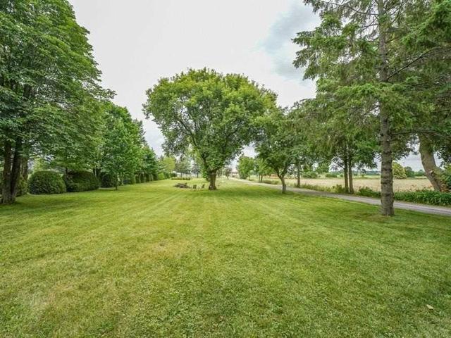 1639 Elm Tree Rd, House detached with 3 bedrooms, 3 bathrooms and 12 parking in Kawartha Lakes ON | Image 33