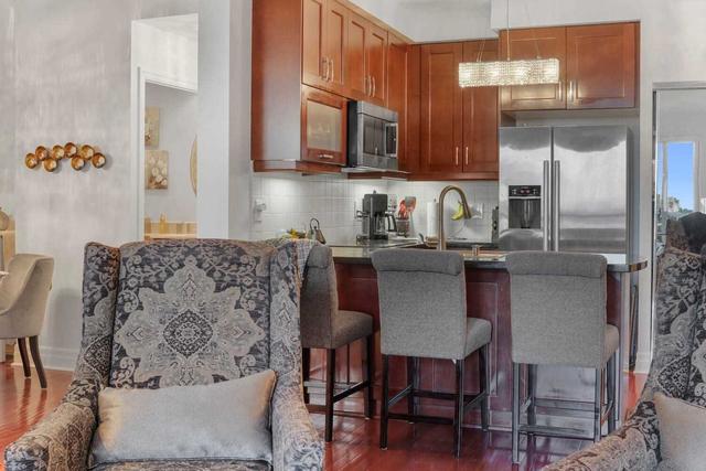 1410 - 35 Balmuto St, Condo with 1 bedrooms, 1 bathrooms and 0 parking in Toronto ON | Image 17
