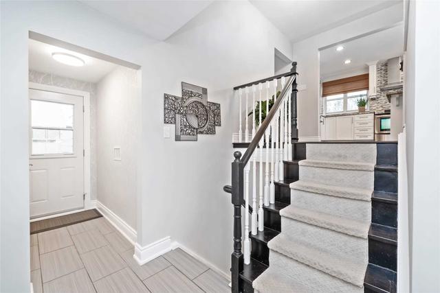 5490 Hixon Ave, House detached with 3 bedrooms, 2 bathrooms and 5 parking in Burlington ON | Image 34