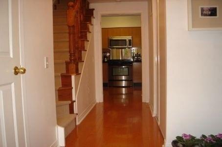th3 - 57 Mcmurrich St, Townhouse with 3 bedrooms, 3 bathrooms and 1 parking in Toronto ON | Image 2