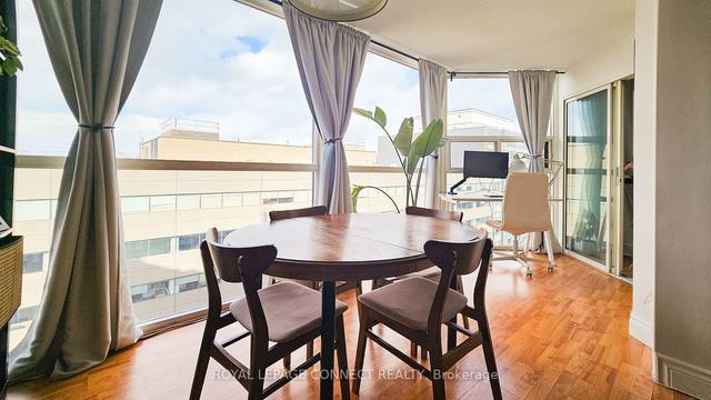 1712 - 705 King St W, Condo with 1 bedrooms, 1 bathrooms and 1 parking in Toronto ON | Image 4