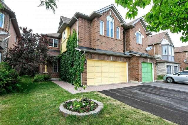 34 Firwood Dr, House attached with 4 bedrooms, 3 bathrooms and 2 parking in Richmond Hill ON | Image 1