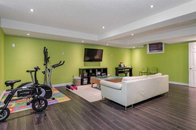20 Downing Cres, House detached with 3 bedrooms, 4 bathrooms and 5 parking in Barrie ON | Image 15