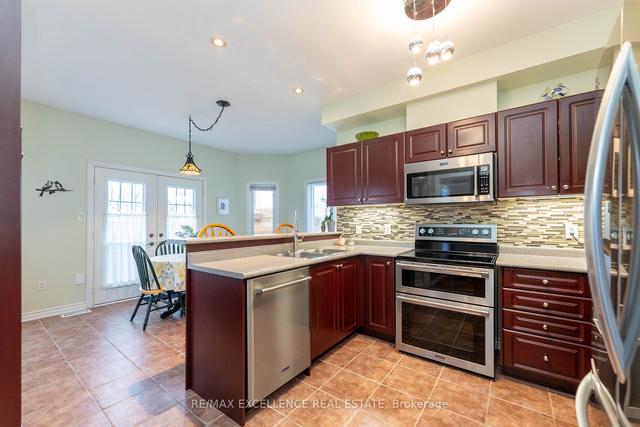 423 Mapleton Ave, House detached with 4 bedrooms, 3 bathrooms and 4 parking in Barrie ON | Image 39