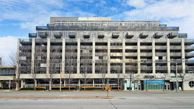 520 - 1040 The Queensway Ave, Condo with 3 bedrooms, 2 bathrooms and 1 parking in Toronto ON | Image 1