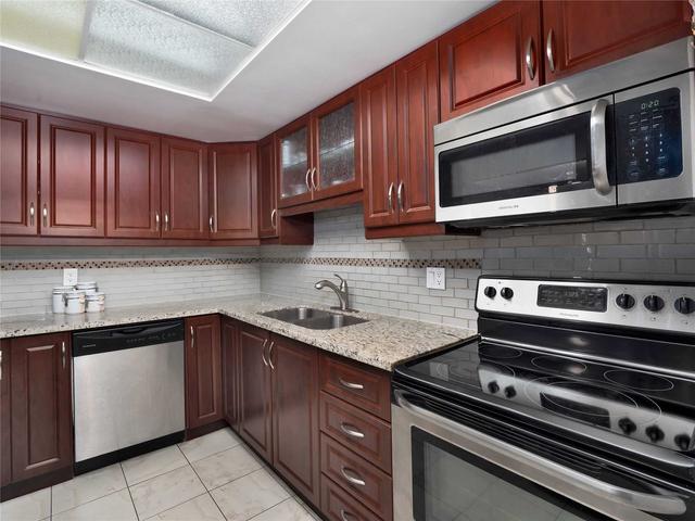 218 - 10 Dean Park Rd, Condo with 2 bedrooms, 1 bathrooms and 1 parking in Toronto ON | Image 6