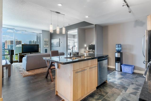 1103 - 215 13 Avenue Sw, Condo with 2 bedrooms, 2 bathrooms and 1 parking in Calgary AB | Image 4