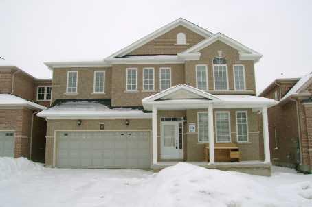11 Finlayson Cres, House detached with 5 bedrooms, 4 bathrooms and 4 parking in Brampton ON | Image 1